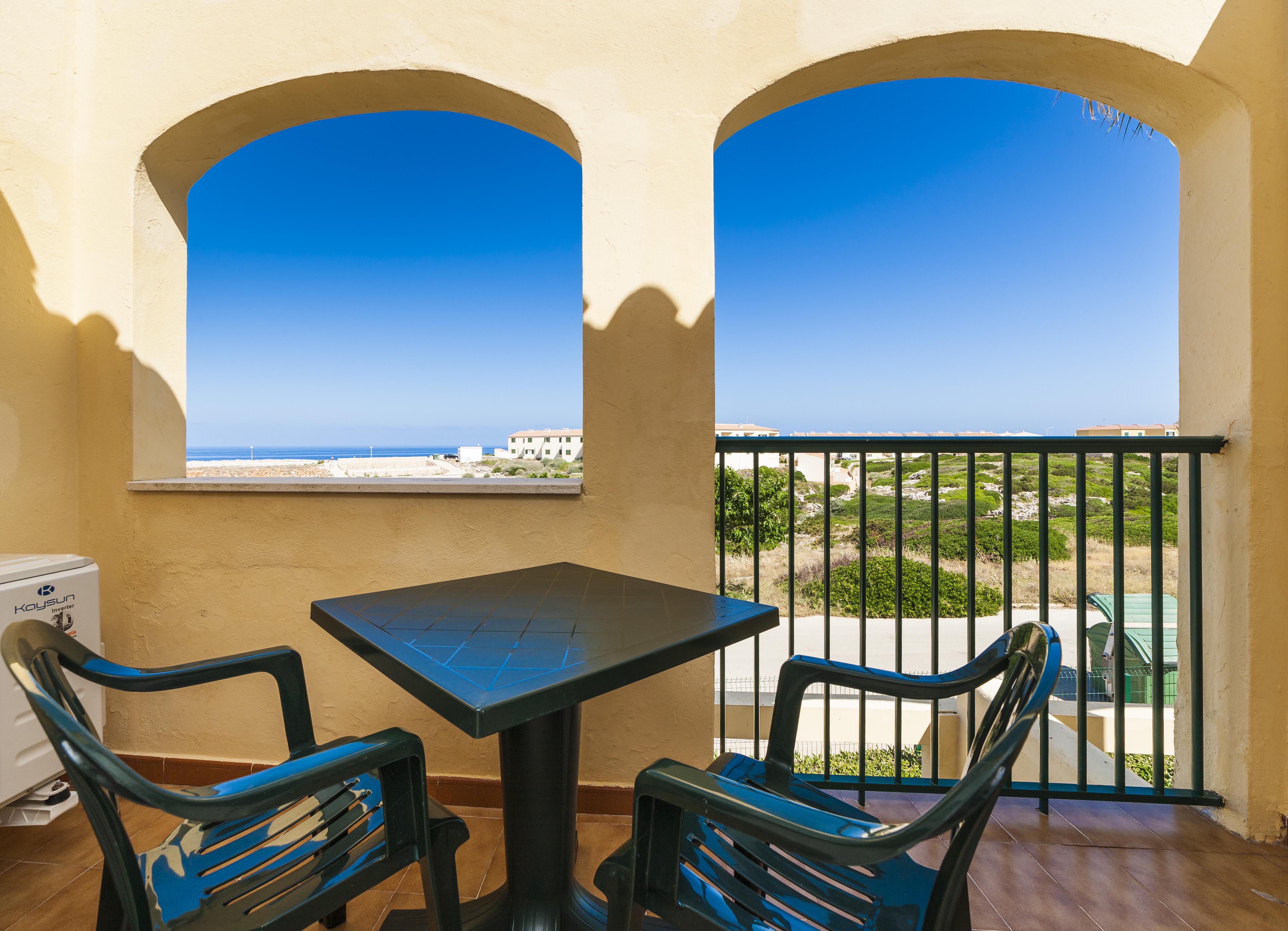 Globales Binimar Aparthotel Cala'N Blanes  Eksteriør bilde